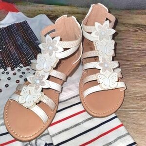 🇺🇲Falls Creek girls white faux leather gladiator sandals in Size 12